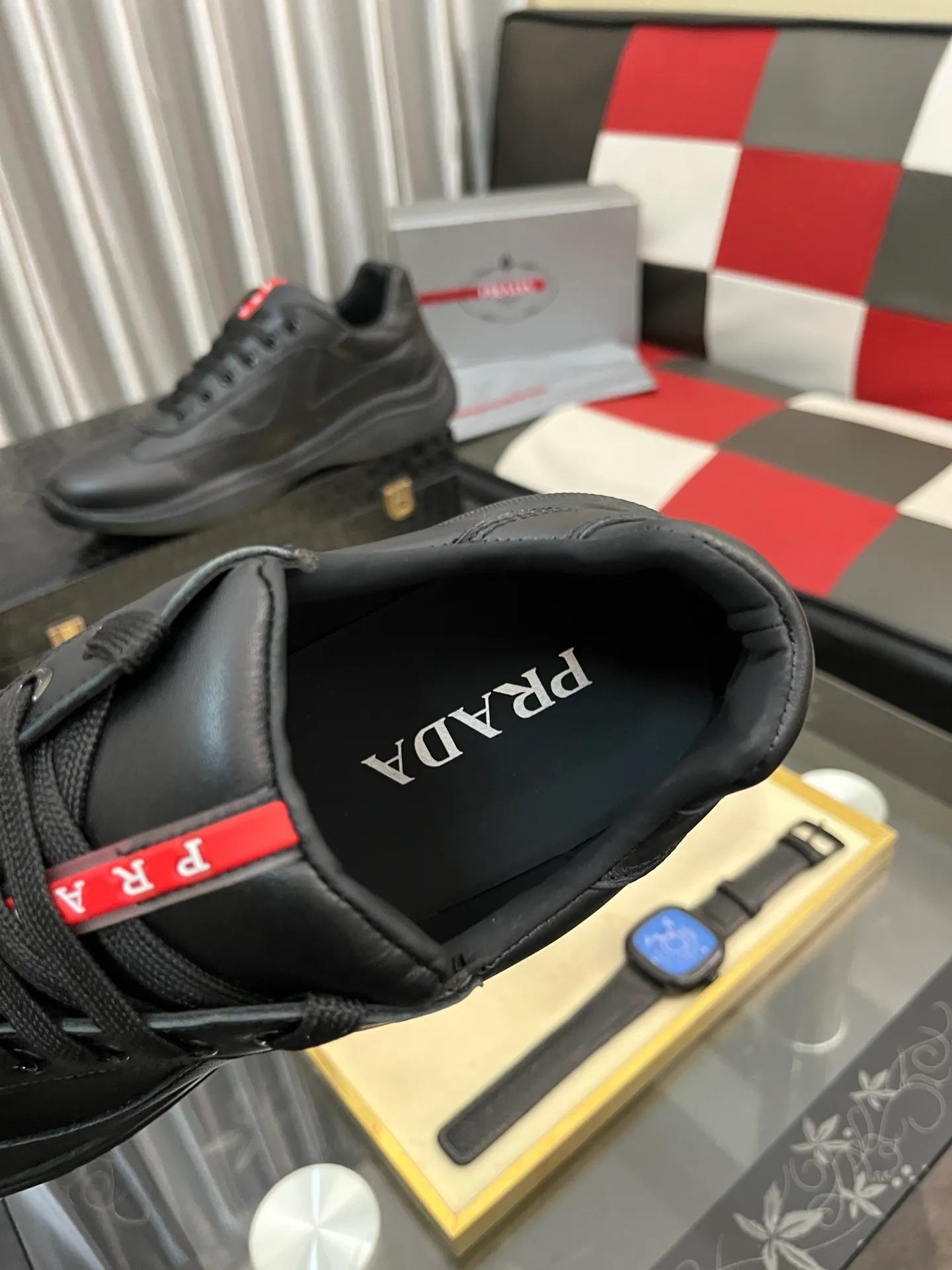 Men's shoes 💰400⌚️⌚️【PRADA】Prada casual shoes, originally developed 1:1, made of high-mercerized cowhide with imported cowhide, silk sheepskin lining, rubber outsole, comfortable and soft on the foot, size: 38-442️⃣Colors available